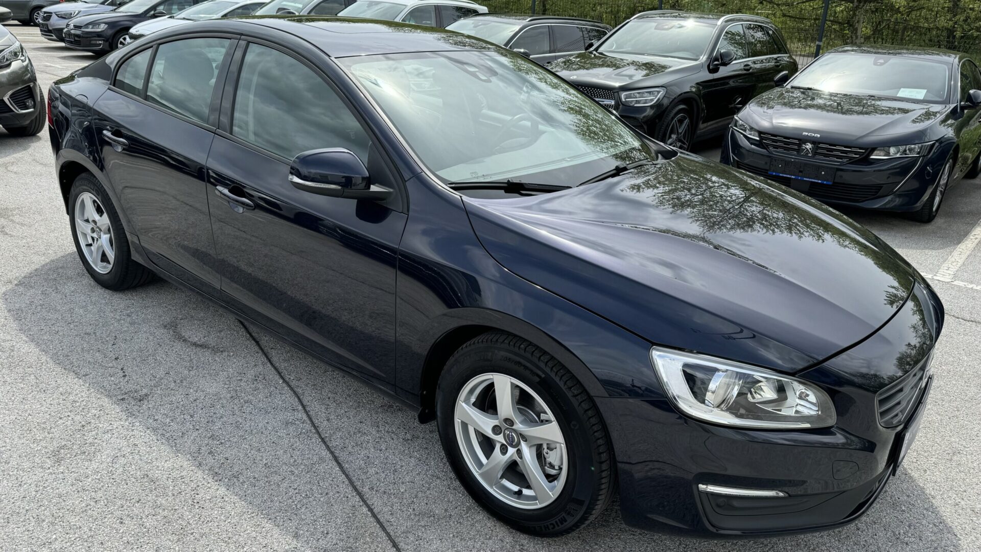 10 Volvo S60 D2 POLAR