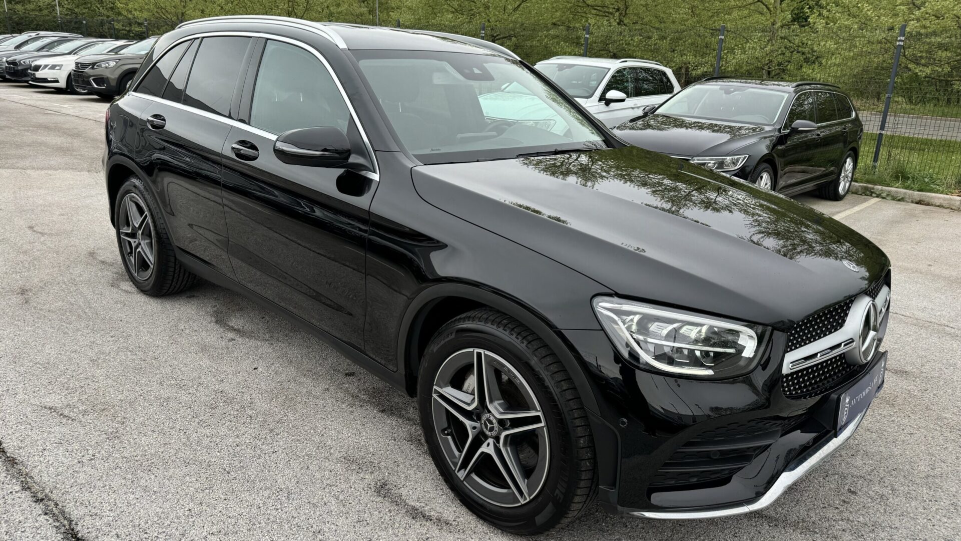 11 Mercedes-Benz GLC-Razred 300d 4MATIC AMG