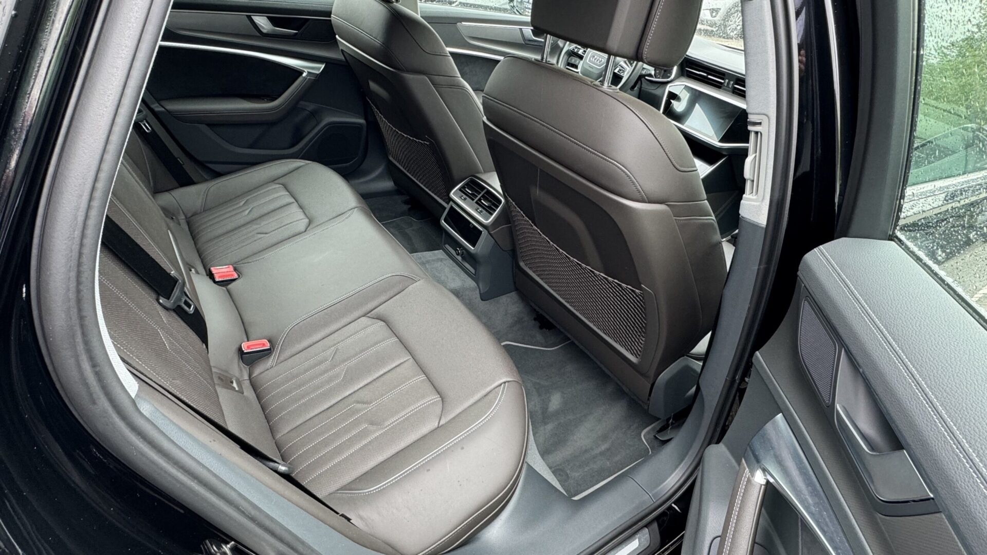 20 AUDI A6 AVANT 50 TDI QUATTRO SPORT