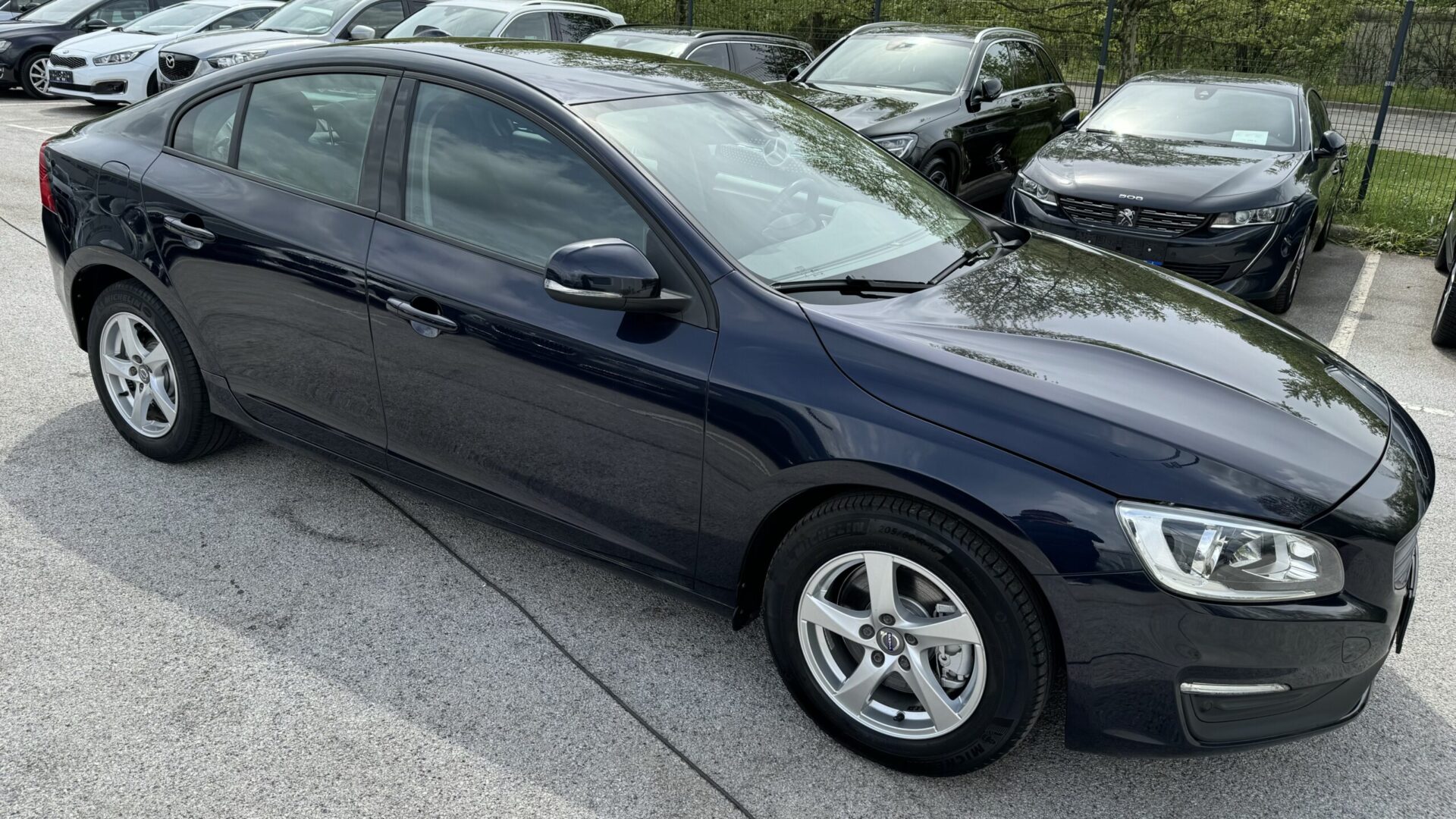 9 Volvo S60 D2 POLAR